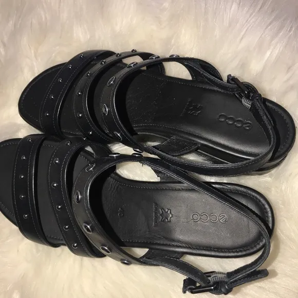 Ecco black leather studded comfort sandals size‎ 40