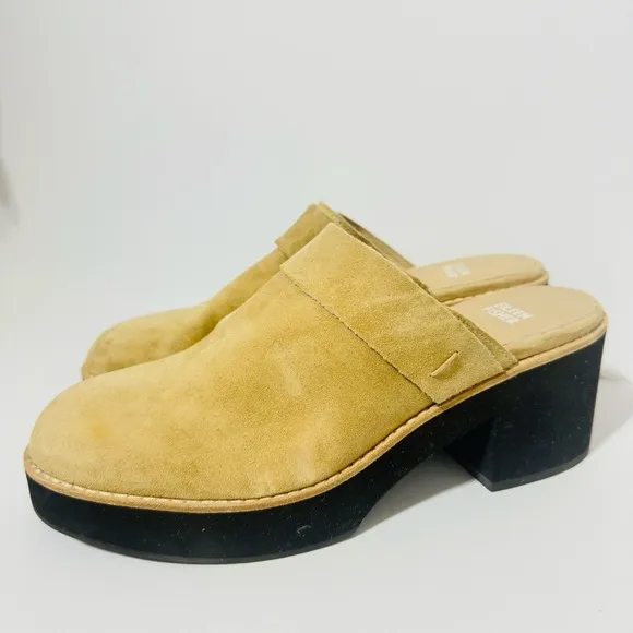 Eileen Fisher Block Heel Mule Clog 9.5 Suede Closed Toe Minimalist Boho Tan Hiya