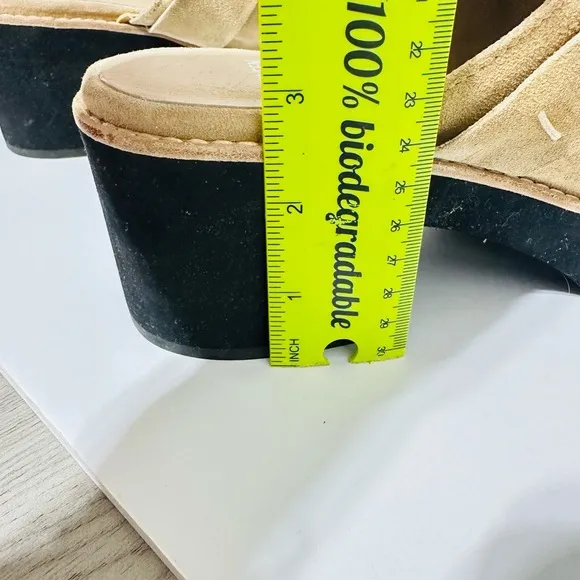 Eileen Fisher Block Heel Mule Clog 9.5 Suede Closed Toe Minimalist Boho Tan Hiya