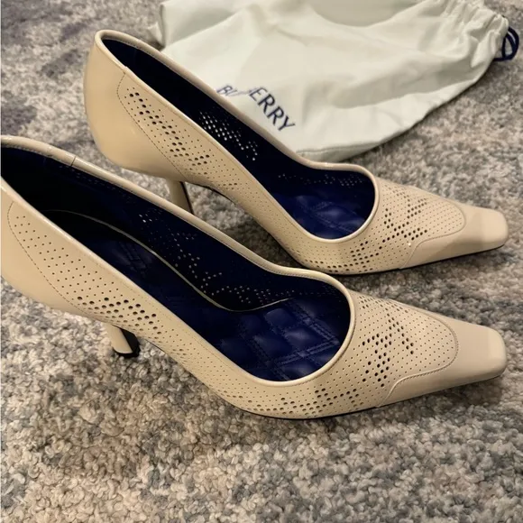 Elegant Cream Women's Heels Perforated 100% Leather