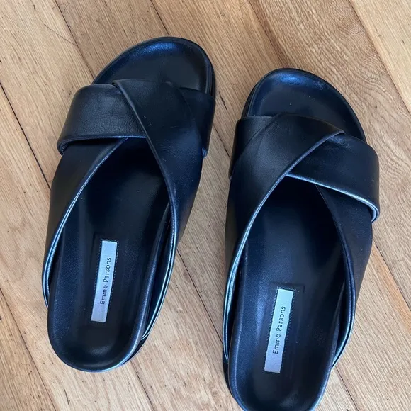 Emme Parsons Folded Black Napa Slides