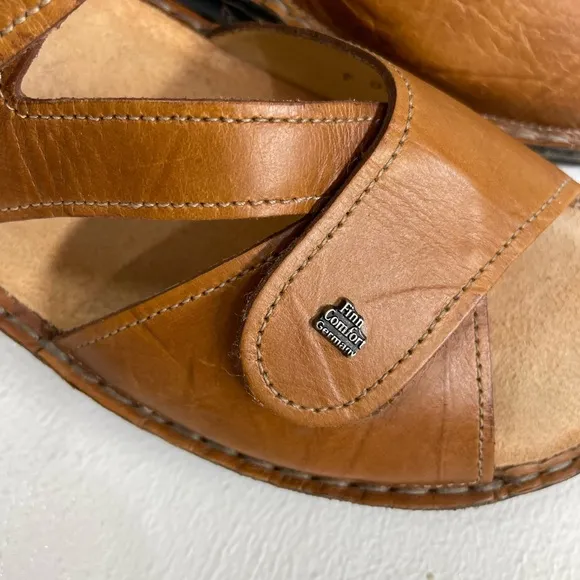 Finn Comfort Brown Leather Sandals