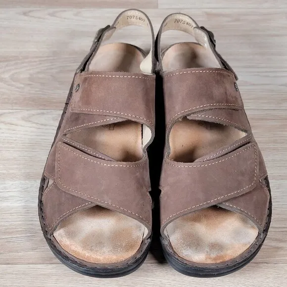 Finn Comfort Toro Sandals Men Size 43 EU 10 US Brown Nubuck Leather Buckle Strap