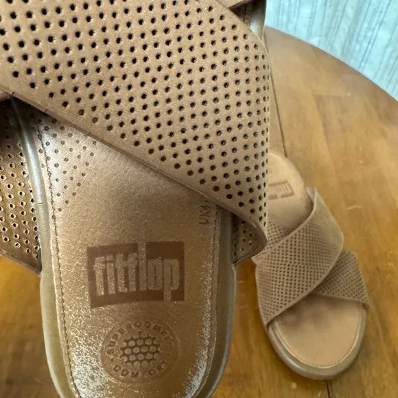 FITFLOP F mode flatform cross slide sandals size 6 superoompf comfort