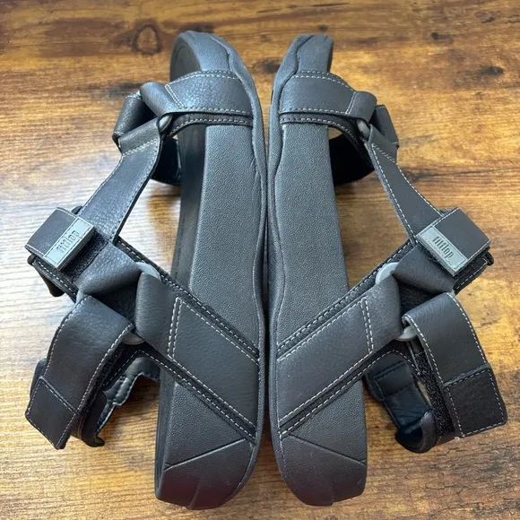 FitFlop Mens Sandals 10 Black Leather Ryker Black Sport Adjustable Comfort