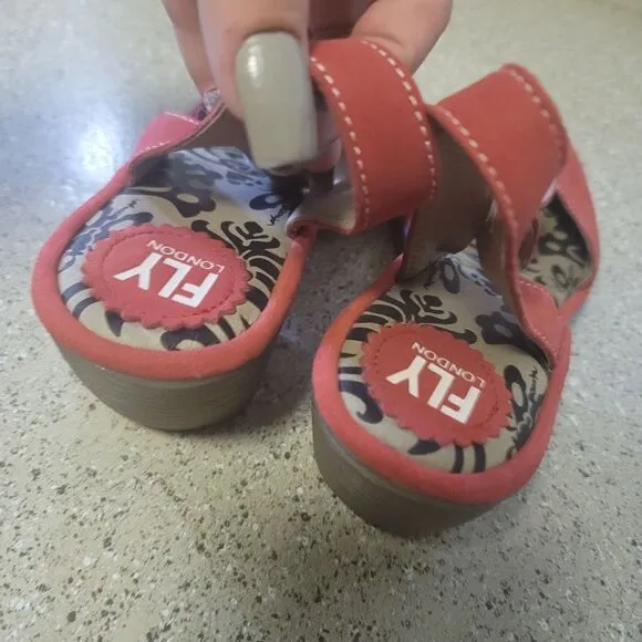 Fly London Red Wyno Sandals Size 41/10