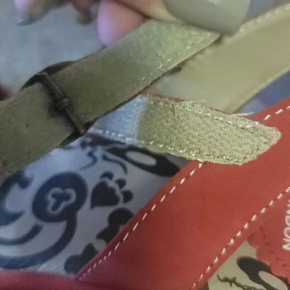 Fly London Red Wyno Sandals Size 41/10