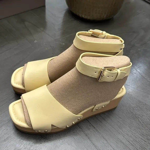 Franco Sarto Sista Platform Wedge Sandals
