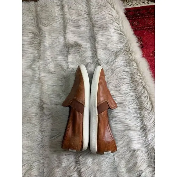 Frye Ivy Slip On Comfort Sneakers, Women's size 9M Cognac, Distressed leather