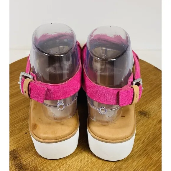 gentle souls by Kenneth Cole Kiki Comfort Sandals Size 8.5M Hot Pink Leather NWT
