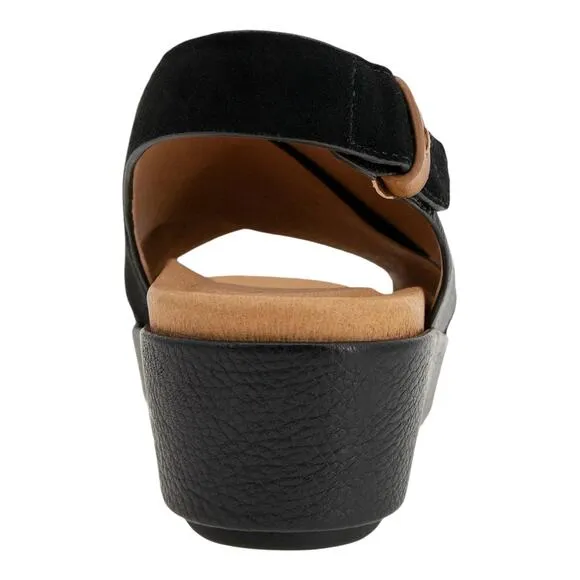 Gentle Souls Women's Lori Leather Crisscross Slingback Sandals Black Size 8