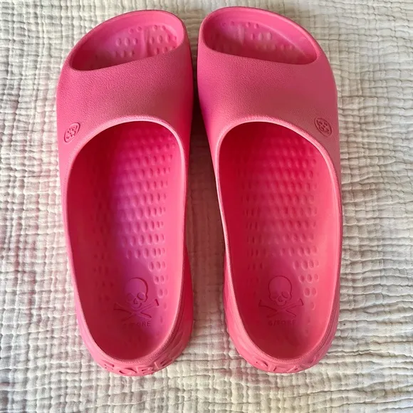 G/Fore | Hot Pink Unisex G/Slide Street Shoe Recovery Slide Sandals Rubber