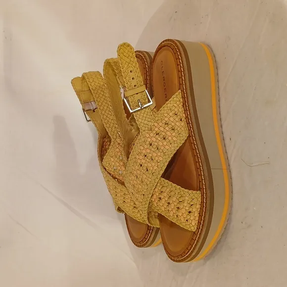 Gorgeous NWOT Robert Clergerie (France) Tan &amp; Pink Woven Platform Sandals
