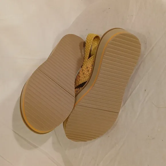 Gorgeous NWOT Robert Clergerie (France) Tan &amp; Pink Woven Platform Sandals