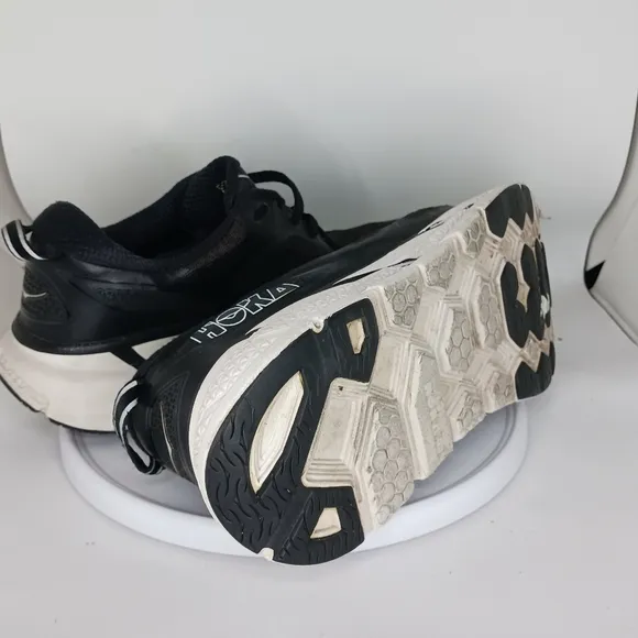 Hoka Clifton 2