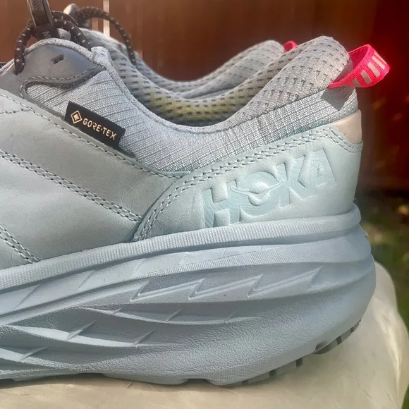 Hoka One Bondi L GTX Gore-Tex Blue Leather Running Shoe Men size 10.5 Women 11.5
