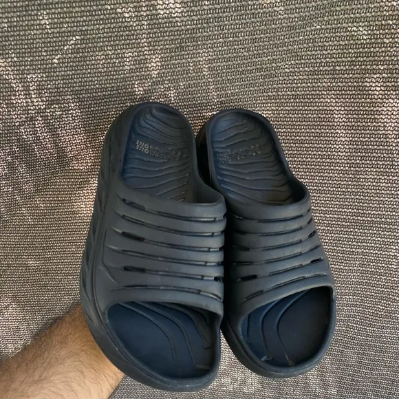 Hoka One One Black Ora Recovery Slide 2 sandals