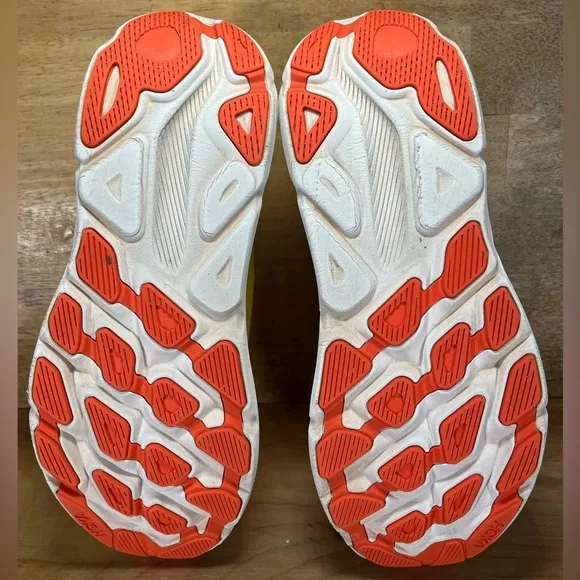 Hoka One One Clifton 9 Mens Size 12 Running Shoes Sneakers Passion Fruit Maize