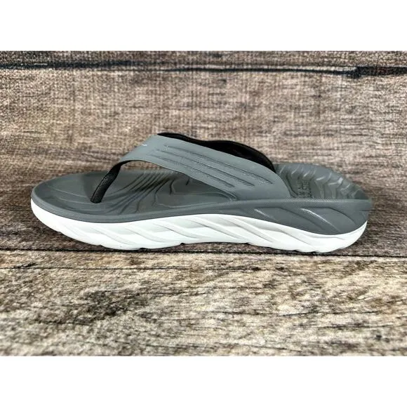 Hoka One One Flip Flop Recovery  Grey Gray Sandals Mens Size 13 Slip On