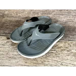 Hoka One One Flip Flop Recovery  Grey Gray Sandals Mens Size 13 Slip On