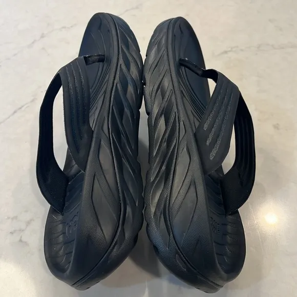 HOKA® ORA Recovery Flip Sandals