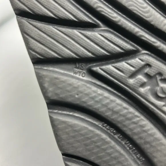 Hoka Ora Recovery Sandals Xposted