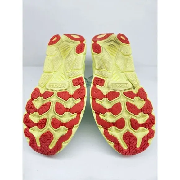 Hoka Women 9 Comfy footwear