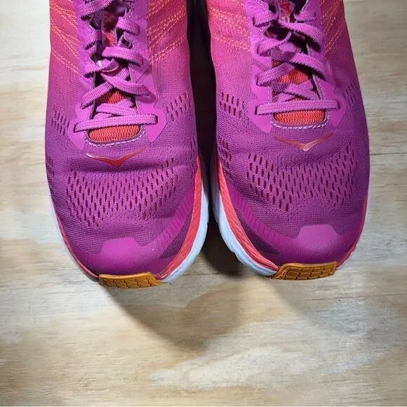 Hoka One One Clifton 6  Pink Running Shoes Women’s Size 10.5