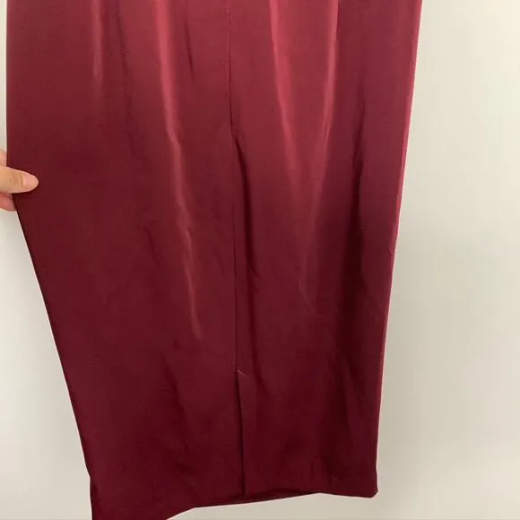 House of CB Anaelle Wine Stretch Crepe Bodycon Off Shoulder Midi Dress  Small