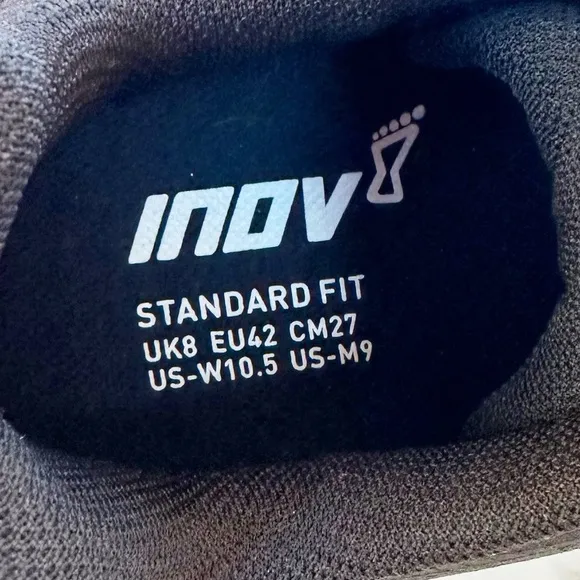 INOV-8 FASTLIFT 325 Standard Fit Black &amp; White Lifting Shoes 10.5/42