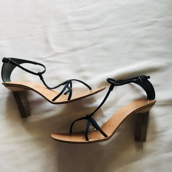JIL SANDER  Black Strappy Heeled Sandals