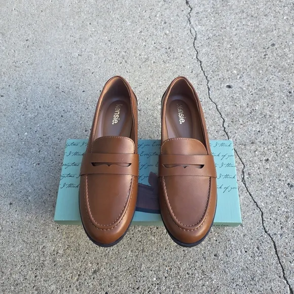 Kenzie Comfort Loafer Women Size 8