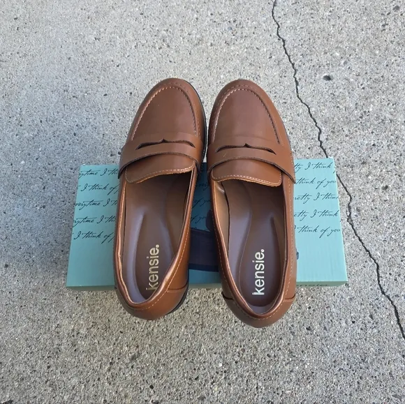 Kenzie Comfort Loafer Women Size 8