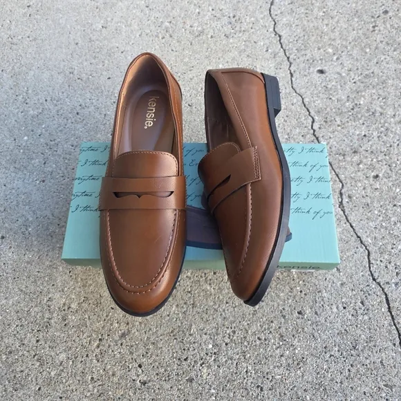Kenzie Comfort Loafer Women Size 8
