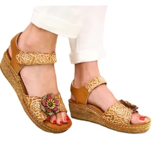 L'Artiste Women’s cuteness camel multi