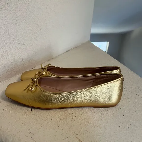 Made In Brazil Gold Leather Metallic Square Toes Ballet Flats Comfort sandals 10