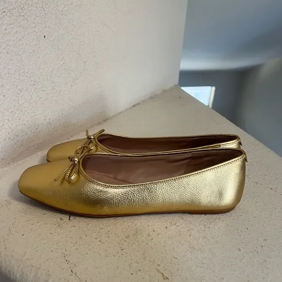Made In Brazil Gold Leather Metallic Square Toes Ballet Flats Comfort sandals 10