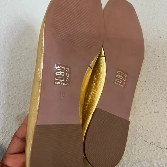 Made In Brazil Gold Leather Metallic Square Toes Ballet Flats Comfort sandals 10