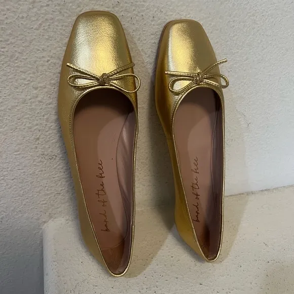 Made In Brazil Gold Leather Metallic Square Toes Ballet Flats Comfort sandals 10