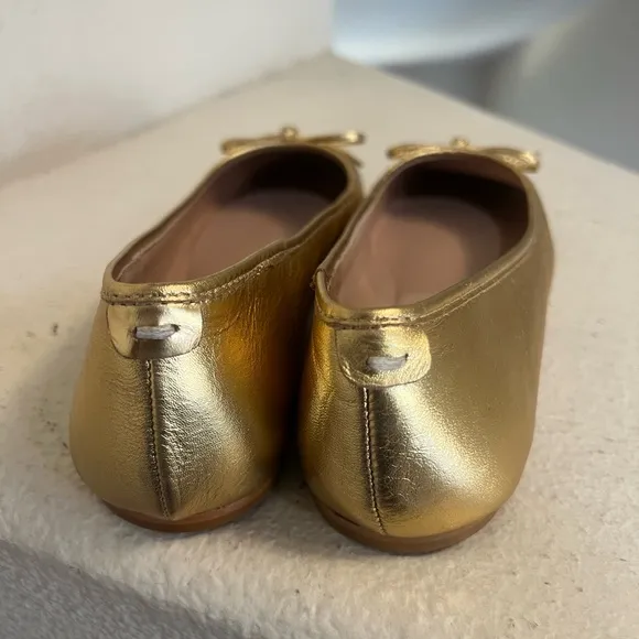 Made In Brazil Gold Leather Metallic Square Toes Ballet Flats Comfort sandals 10
