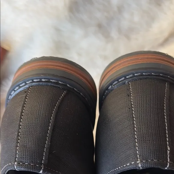 Men's Black Lace-Up Shoes