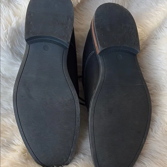 Men's Black Lace-Up Shoes