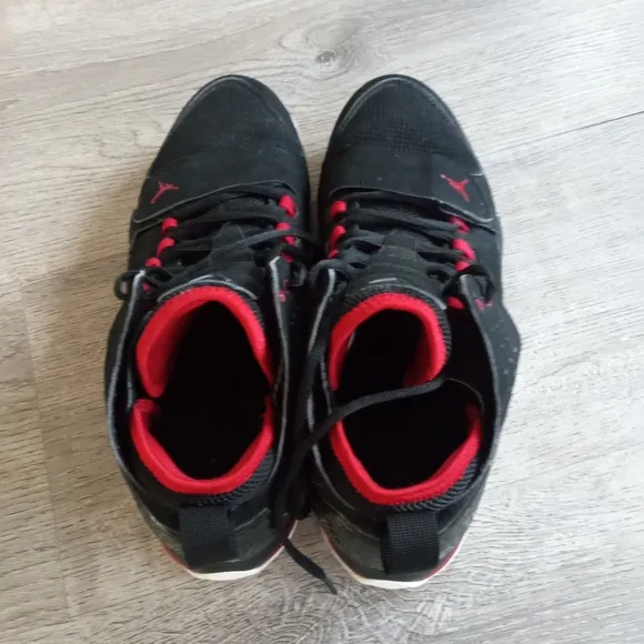 Men's Jordans
