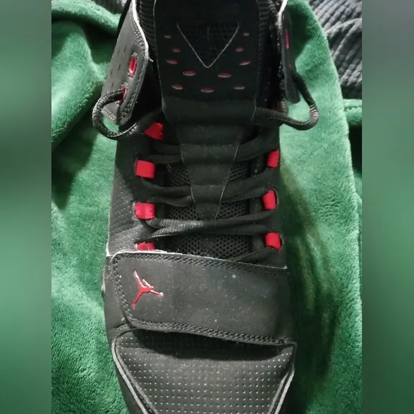 Men's Jordans