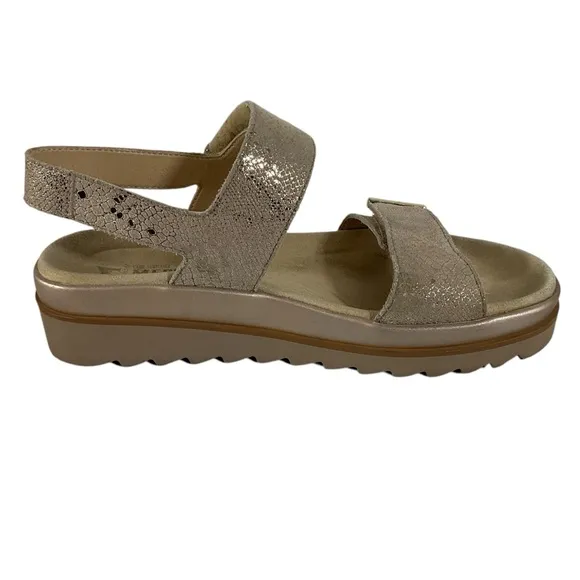 Mephisto Dominica Sandals Light Taupe Metallic Leather Size 39 US 9