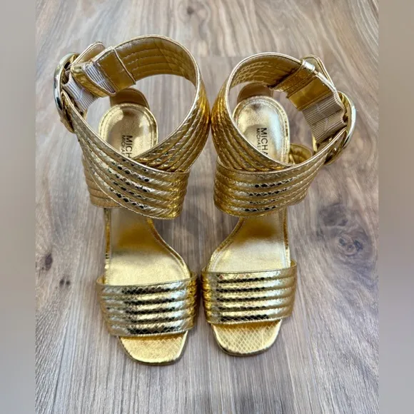 Michael Kors Remi Metallic Snake Embossed Leather Sandal Size 6 EUC