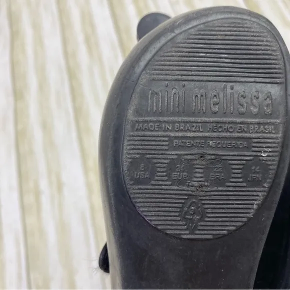 Mini Melissa Black Mickey &amp; Minnie Mouse Kissing Shoes