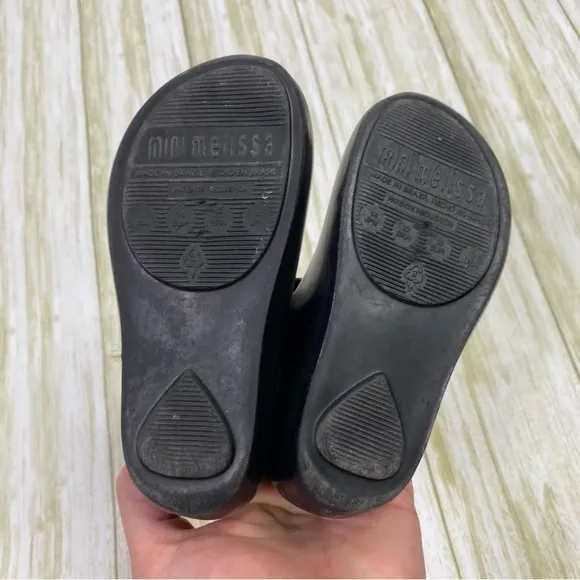 Mini Melissa Black Mickey &amp; Minnie Mouse Kissing Shoes
