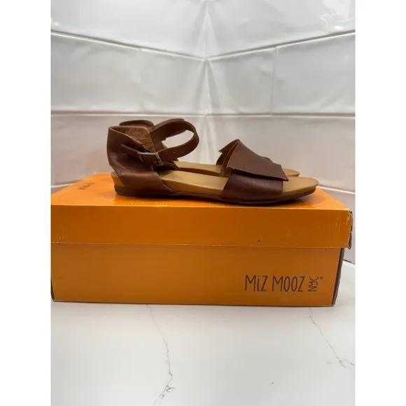 Mix mooz antony size 6 brown leather sandals