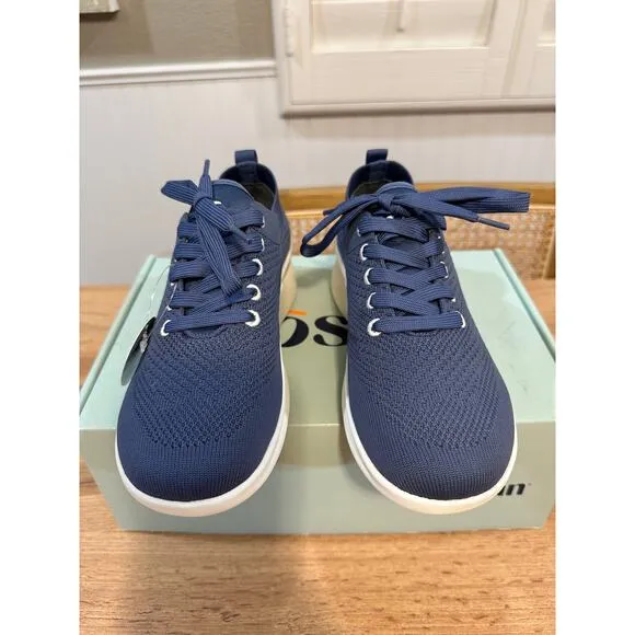 Moshn Leap Casual Shoes Blue Indigo Smart Knit Size 7 NIB Comfy Slip Resistant